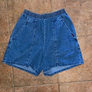 Vintage Denim Shorts 90’s Style